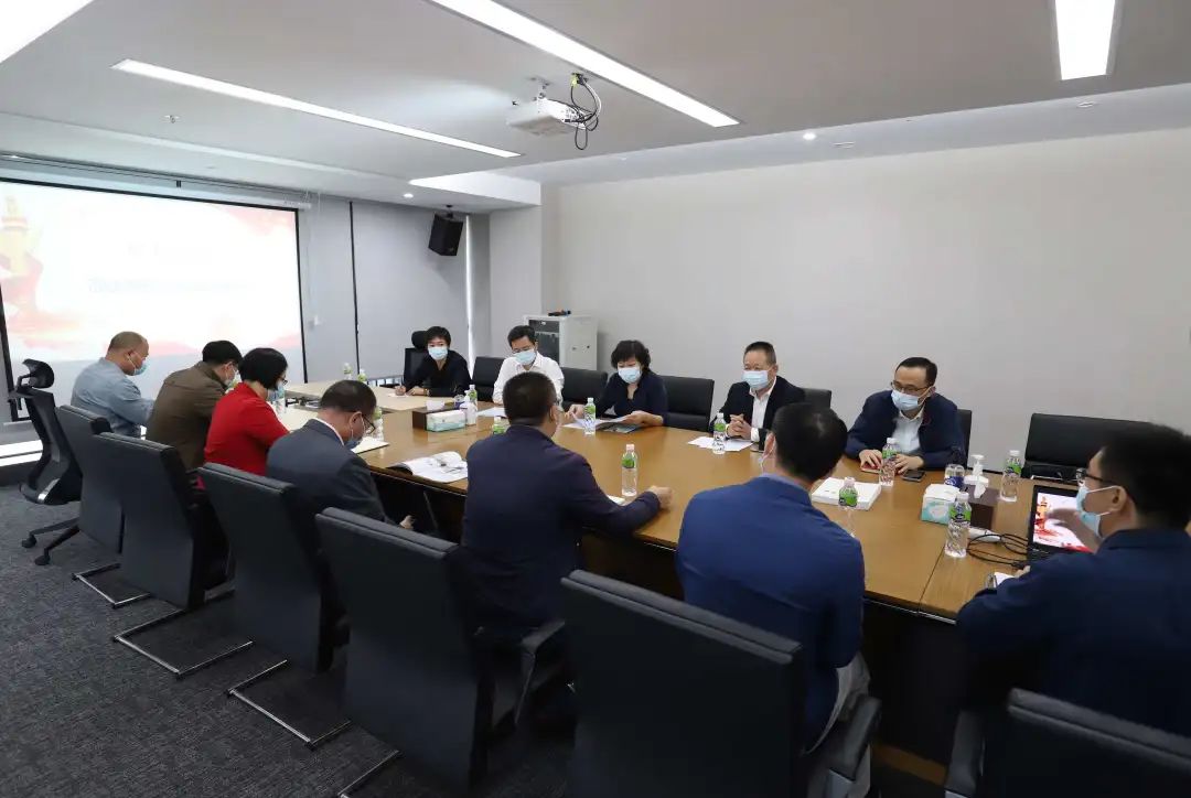 佛山市委常委、政法委書記陳小堅等一行領(lǐng)導(dǎo)蒞臨寶索企業(yè)集團督導(dǎo)疫情防控工作！